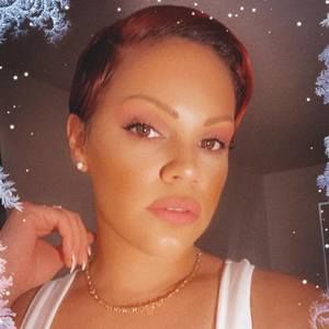 Meet your Posher, Sachelis